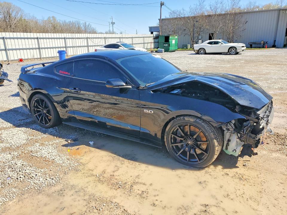 Auction sale of the 2019 Ford Mustang, vin: 1FA6P8CF4K5163248, lot number: 45875276