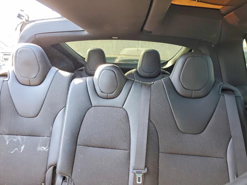 75692515 :رقم المزاد ، 5YJXCAE2XJF113494 vin ، 2018 Tesla Model X مزاد بيع