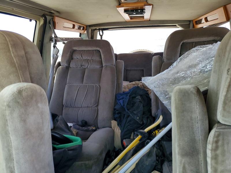 46348746 :رقم المزاد ، 1GBDM19W8YB169903 vin ، 2000 Chevrolet Astro مزاد بيع