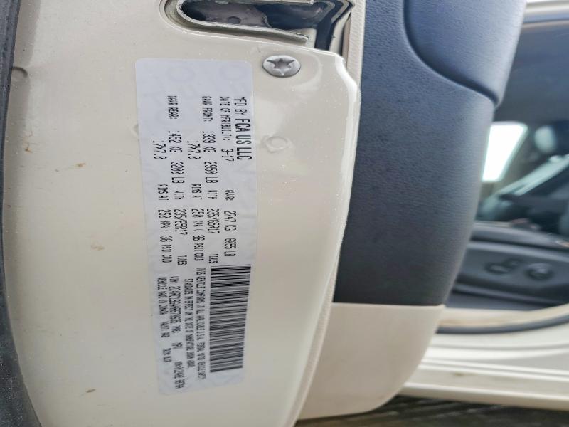 45463046 :رقم المزاد ، 2C4RC1BG4HR670635 vin ، 2017 Chrysler Pacifica مزاد بيع