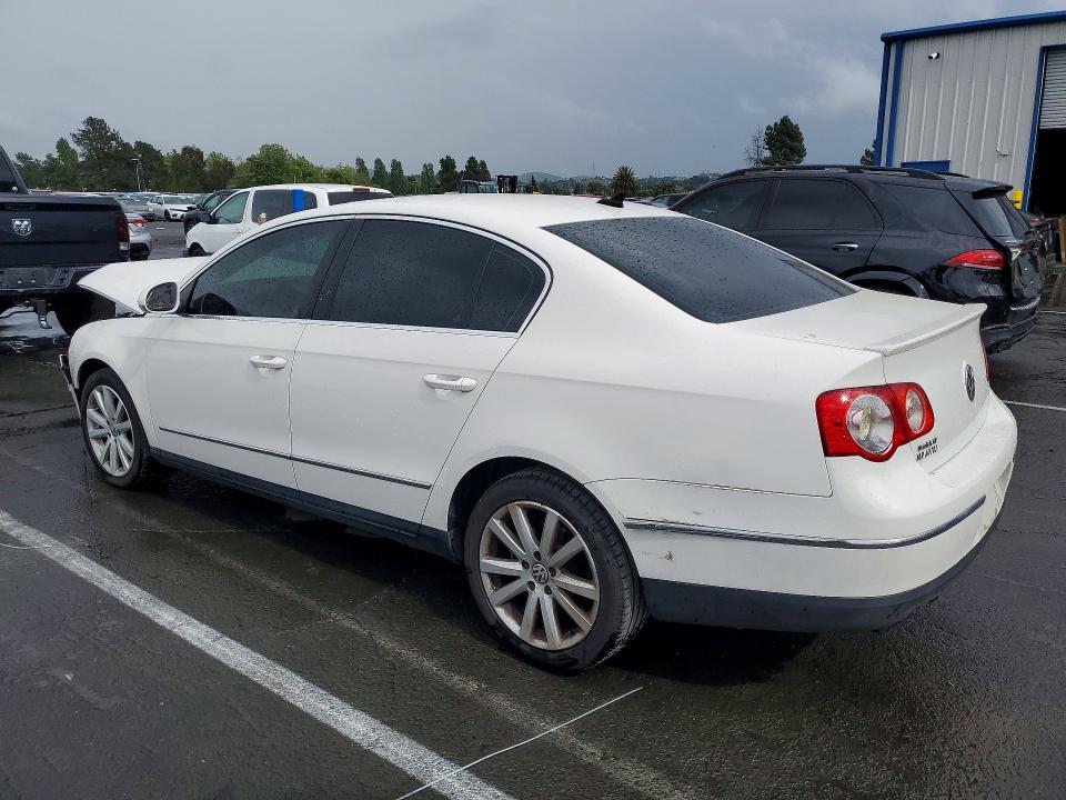 48107936 :رقم المزاد ، WVWJM7AN2AE166035 vin ، 2010 Volkswagen Passat مزاد بيع