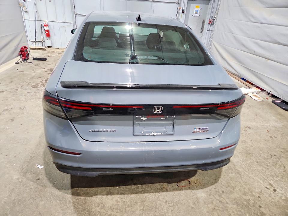 Продажа на аукционе авто 2025 Honda Accord, vin: 1HGCY2F57SA093635, номер лота: 46339056