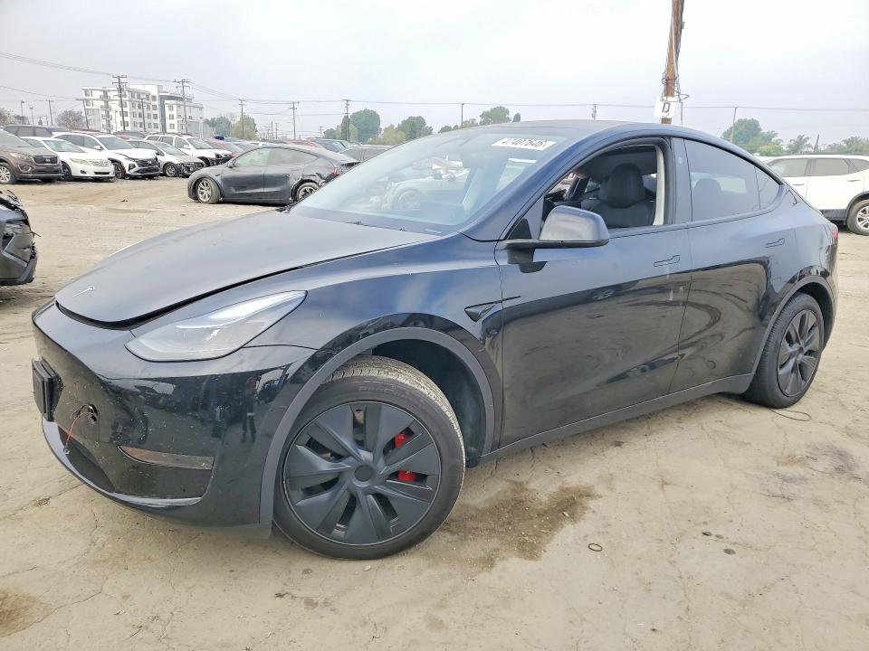 Продажа на аукционе авто 2024 Tesla Model Y, vin: 7SAYGDED2RF158939, номер лота: 47407646