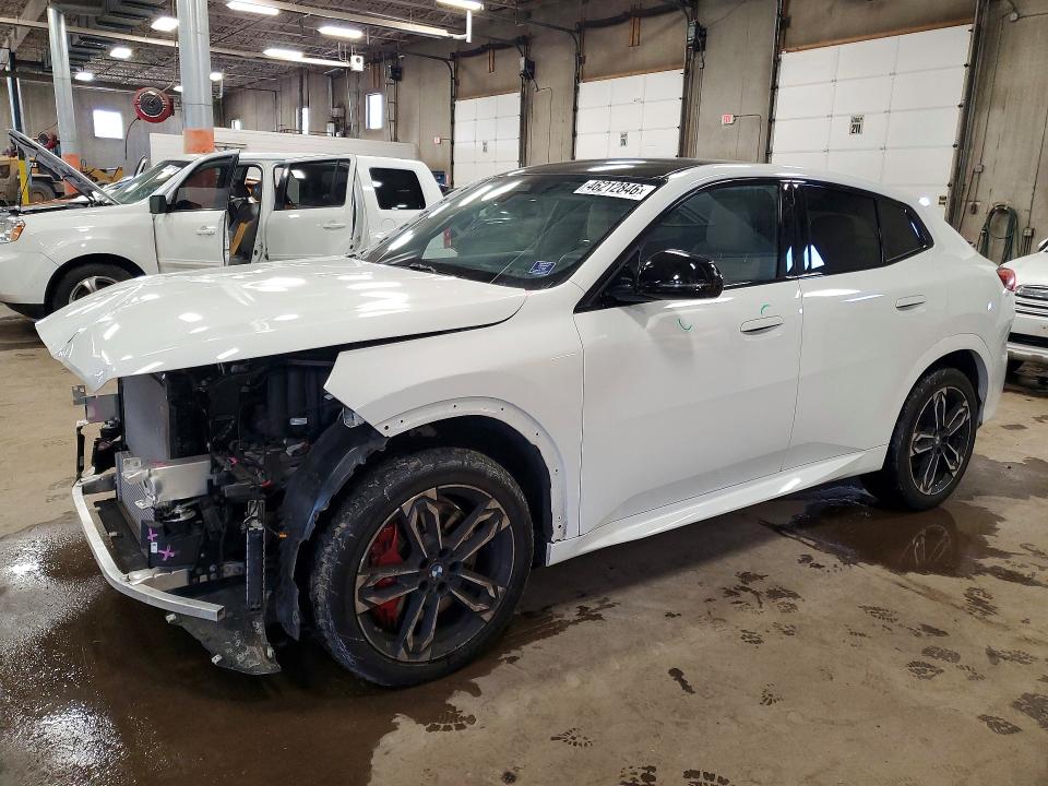 46212846 :رقم المزاد ، WBX63GM06S5327483 vin ، 2025 Bmw X2 مزاد بيع
