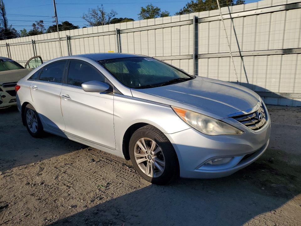 46931066 :رقم المزاد ، 5NPEB4AC7DH659511 vin ، 2013 Hyundai Sonata مزاد بيع