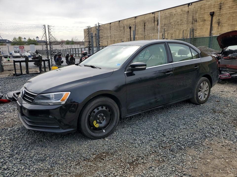 46976396 :رقم المزاد ، 3VWD67AJ9GM363854 vin ، 2016 Volkswagen Jetta مزاد بيع