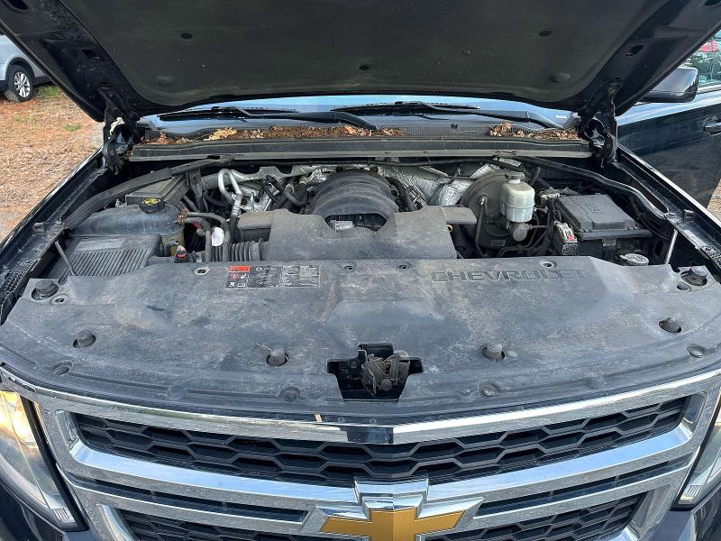 2015 Chevrolet Suburban მანქანა იყიდება აუქციონზე, vin: 1GNSKHKCXFR162688, აუქციონის ნომერი: 47843966