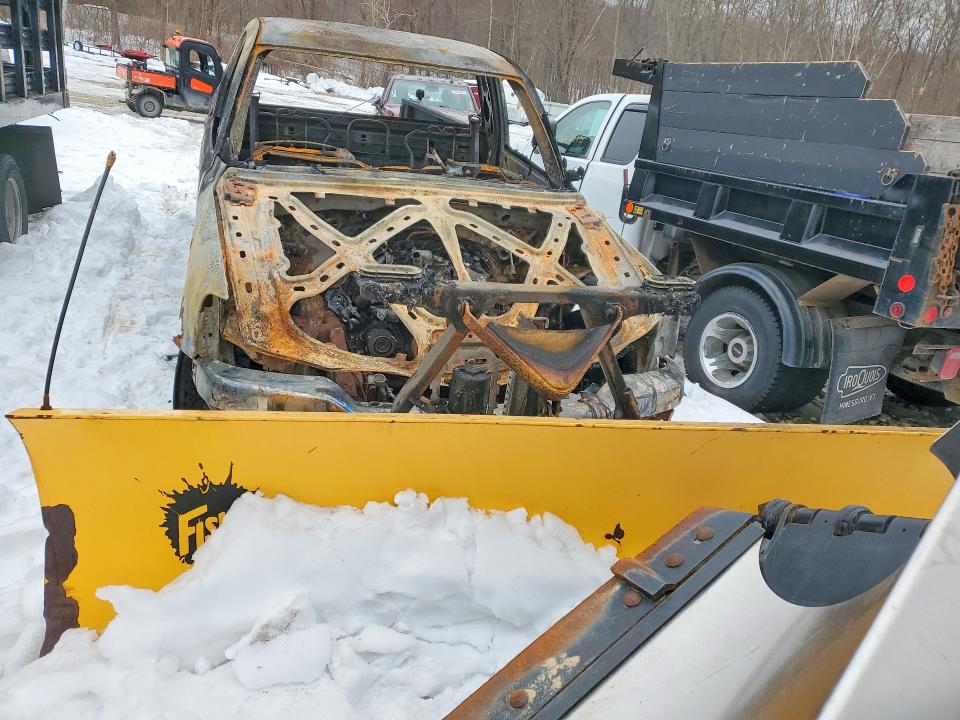 79266665 :رقم المزاد ، 1GTHK24U45E137538 vin ، 2005 Gmc Sierra مزاد بيع