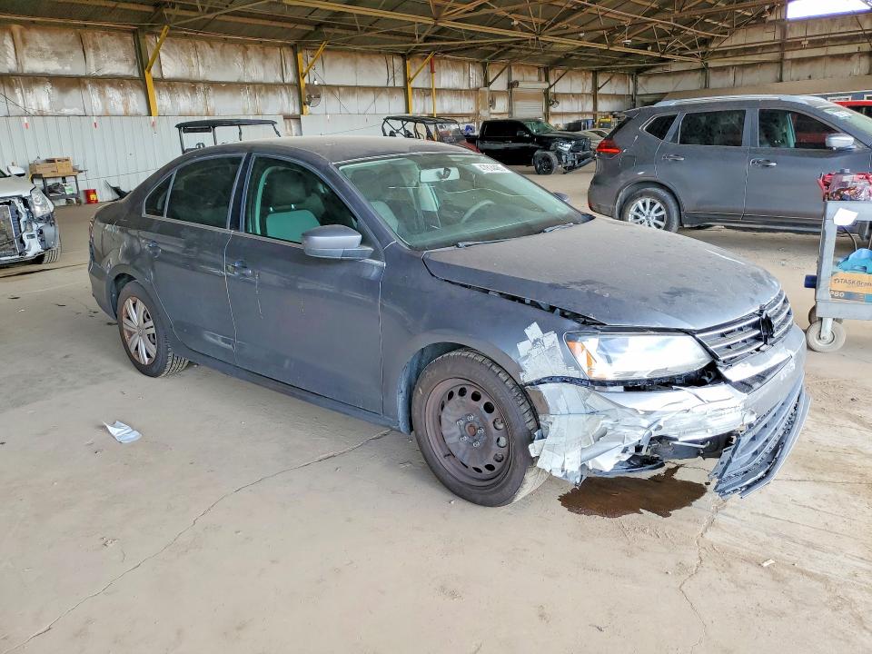 47814486 :رقم المزاد ، 3VW2B7AJ3HM329431 vin ، 2017 Volkswagen Jetta مزاد بيع
