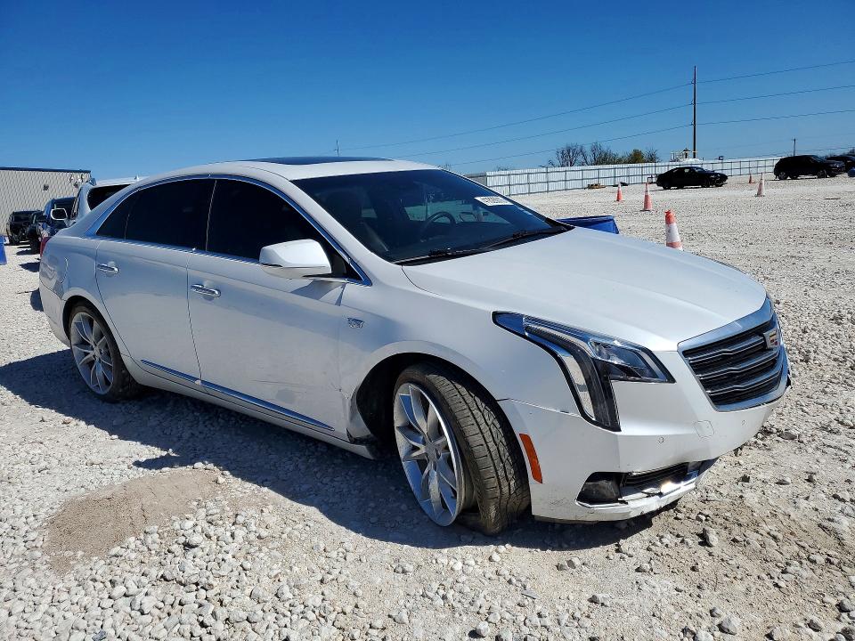41826016 :رقم المزاد ، 2G61R5S33J9121730 vin ، 2018 Cadillac Xts مزاد بيع