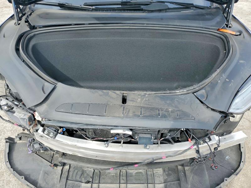 2023 Tesla Model X მანქანა იყიდება აუქციონზე, vin: 7SAXCBE53PF375868, აუქციონის ნომერი: 79803135