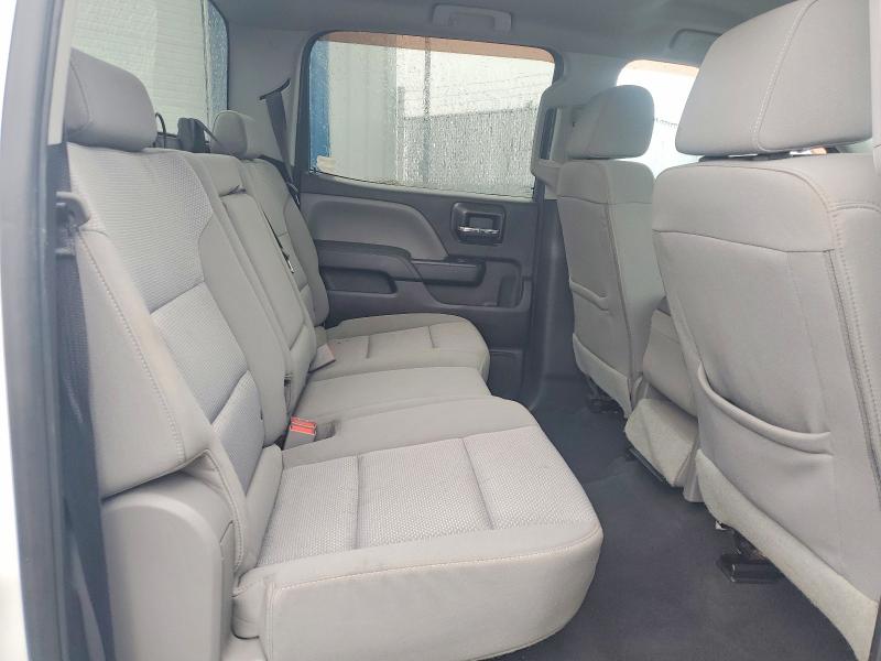 48387006 :رقم المزاد ، 3GCUKNEC8JG588223 vin ، 2018 Chevrolet Silverado مزاد بيع