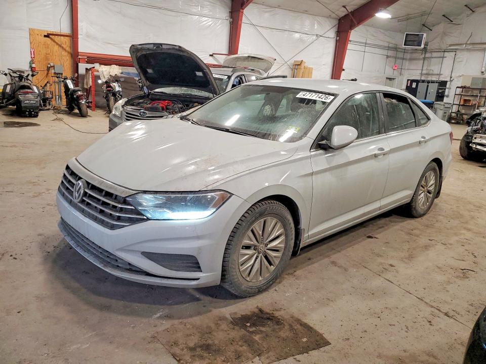 47171426 :رقم المزاد ، 3VWN57BU5KM099623 vin ، 2019 Volkswagen Jetta مزاد بيع