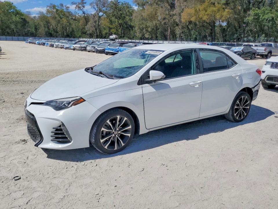 2018 Toyota Corolla მანქანა იყიდება აუქციონზე, vin: 5YFBURHE3JP798955, აუქციონის ნომერი: 42018806