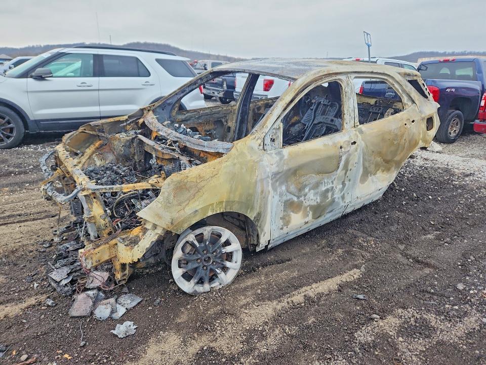 Продажа на аукционе авто 2019 Chevrolet Equinox, vin: 2GNAXHEV2K6143892, номер лота: 79943275