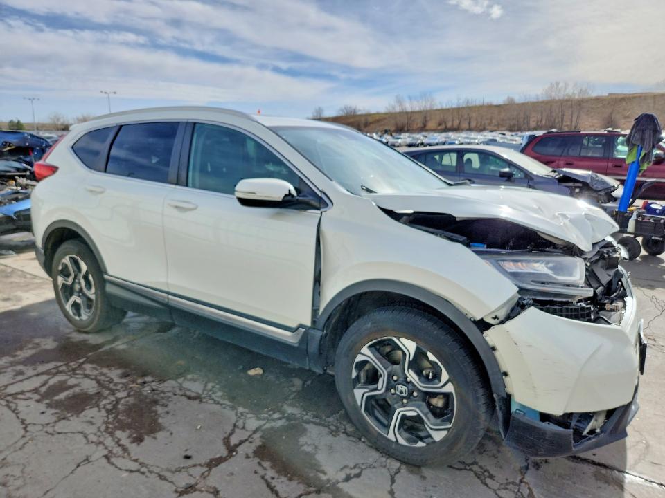 Продажа на аукционе авто 2018 Honda Cr-v, vin: 2HKRW2H98JH640840, номер лота: 47324996