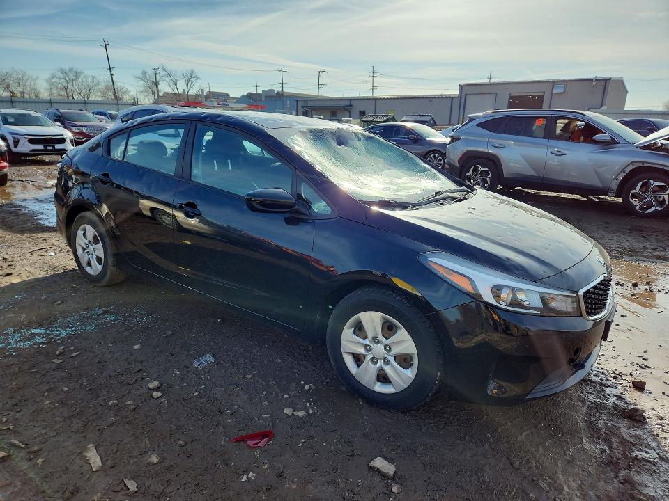 Продажа на аукционе авто 2017 Kia Forte, vin: 3KPFK4A75HE136425, номер лота: 46519996