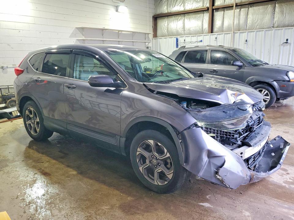 45444506 :رقم المزاد ، 7FARW2H81JE011947 vin ، 2018 Honda Cr-v مزاد بيع