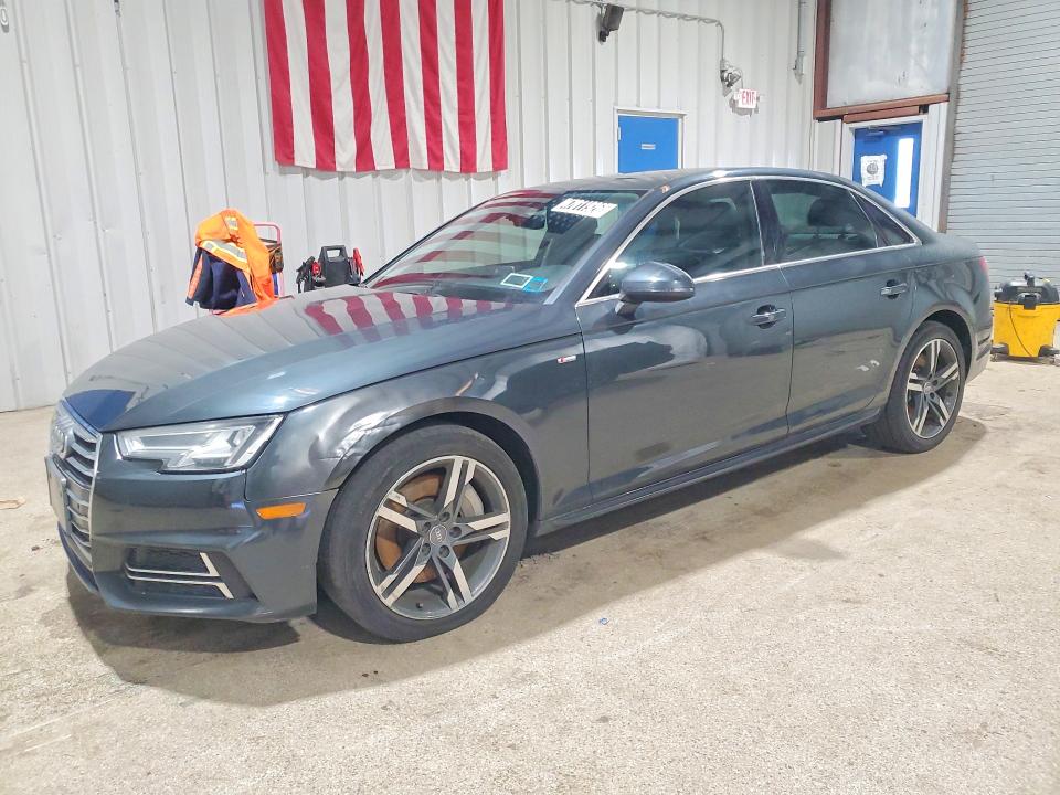 47011926 :رقم المزاد ، WAUENAF4XHN004589 vin ، 2017 Audi A4 مزاد بيع
