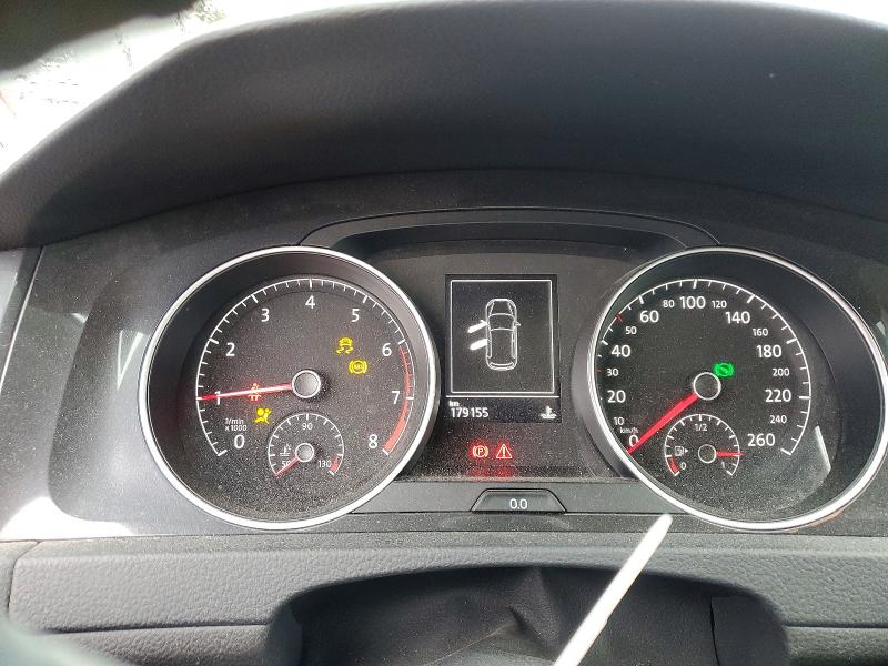 75507105 :رقم المزاد ، 3VWG17AU7JM257223 vin ، 2018 Volkswagen Golf مزاد بيع