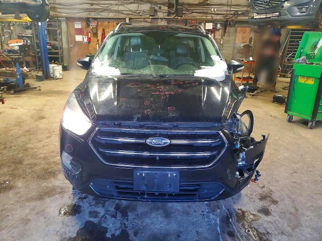 78076805 :رقم المزاد ، 1FMCU9J93JUC21021 vin ، 2018 Ford Escape مزاد بيع