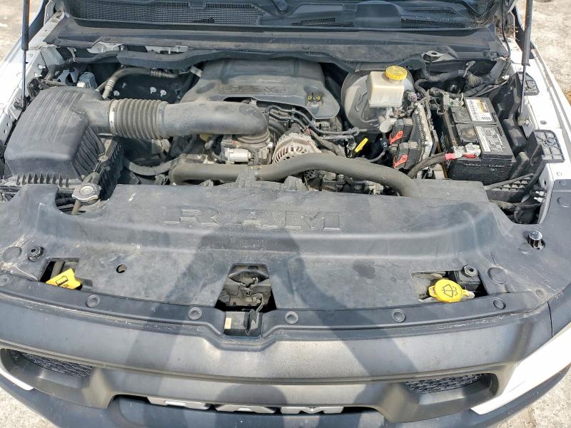 42014086 :رقم المزاد ، 1C6RRELT5LN303516 vin ، 2020 Ram 1500 مزاد بيع