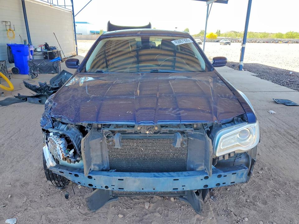 2015 Chrysler 300 მანქანა იყიდება აუქციონზე, vin: 2C3CCAAG2FH828873, აუქციონის ნომერი: 45887926