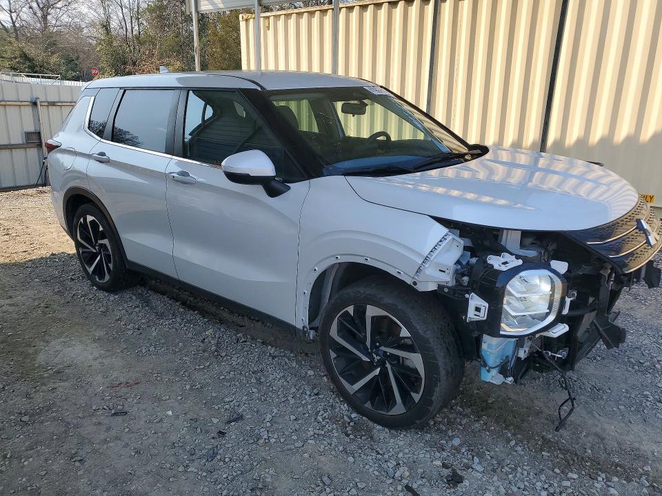 Продаж на аукціоні авто 2023 Mitsubishi Outlander, vin: JA4J3UA88PZ026210, номер лоту: 41997816
