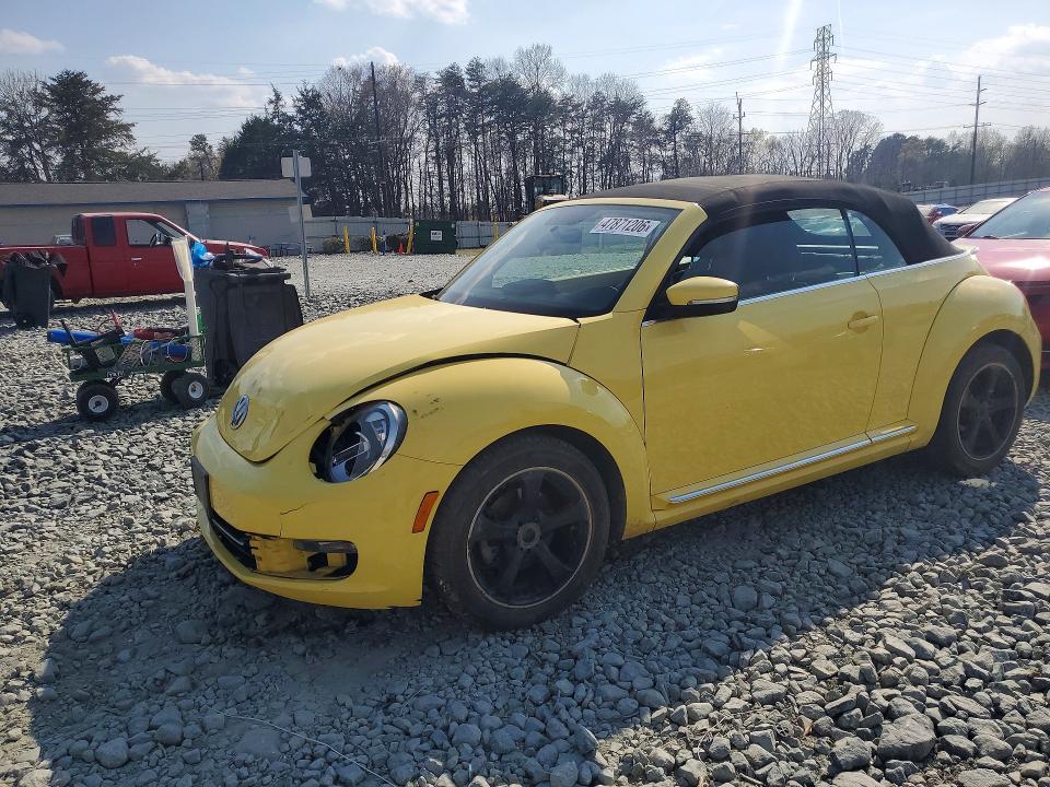 2013 Volkswagen Beetle მანქანა იყიდება აუქციონზე, vin: 3VW5L7AT6DM816273, აუქციონის ნომერი: 47871206