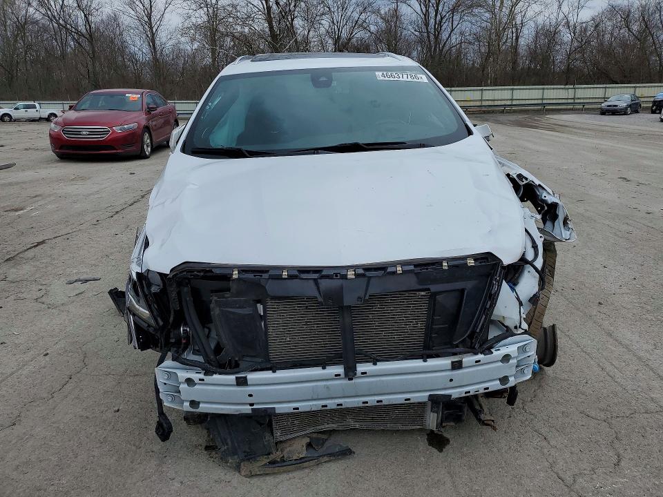 46637786 :رقم المزاد ، 1GYKNDRSXRZ723234 vin ، 2024 Cadillac Xt5 مزاد بيع