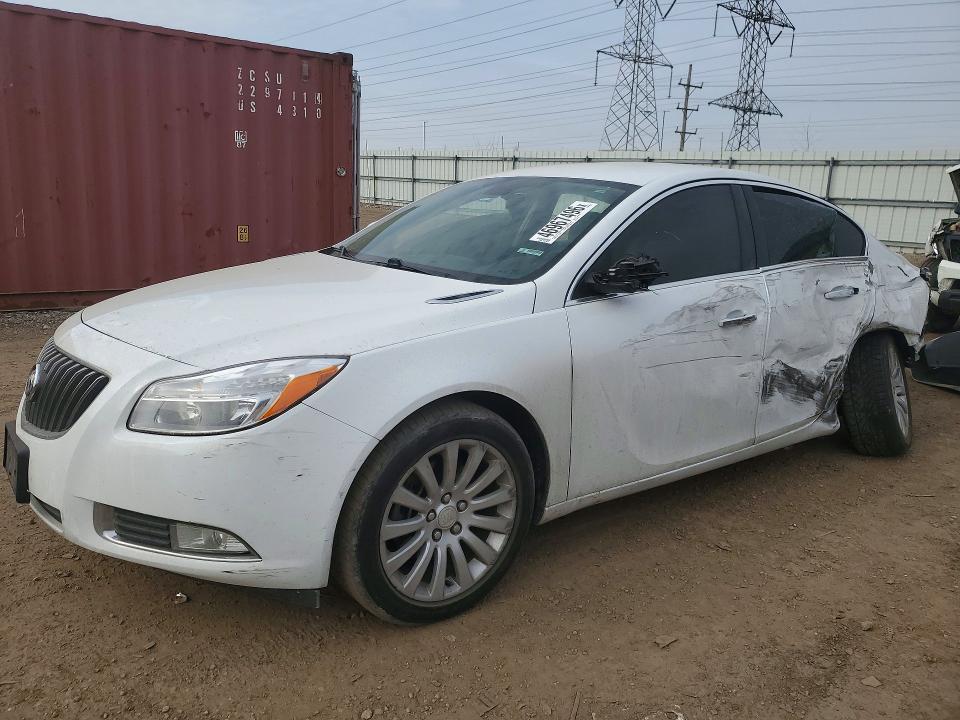 46967496 :رقم المزاد ، 2G4GS5EVXD9178578 vin ، 2013 Buick Regal مزاد بيع