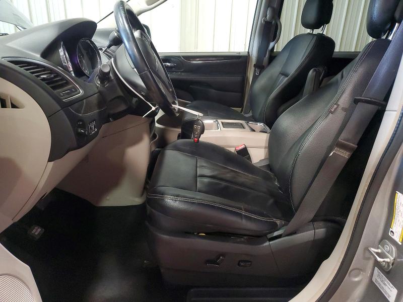 45495326 :رقم المزاد ، 2C4RC1BG3GR110975 vin ، 2016 Chrysler Town & Country مزاد بيع