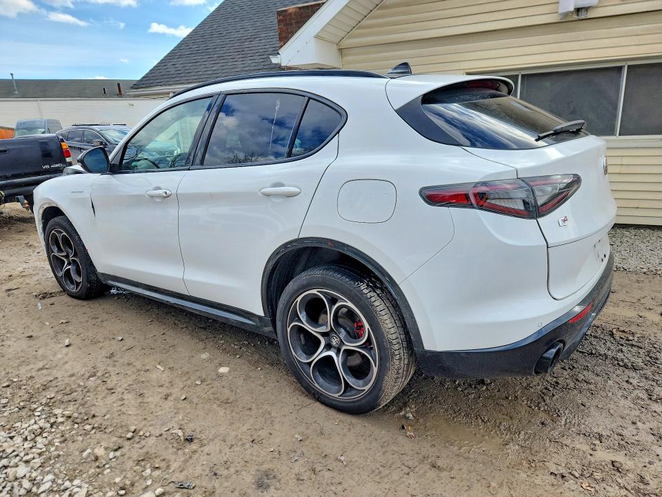 Продаж на аукціоні авто 2024 Alfa Romeo Stelvio, vin: ZASPAKBN9R7D77972, номер лоту: 41626696