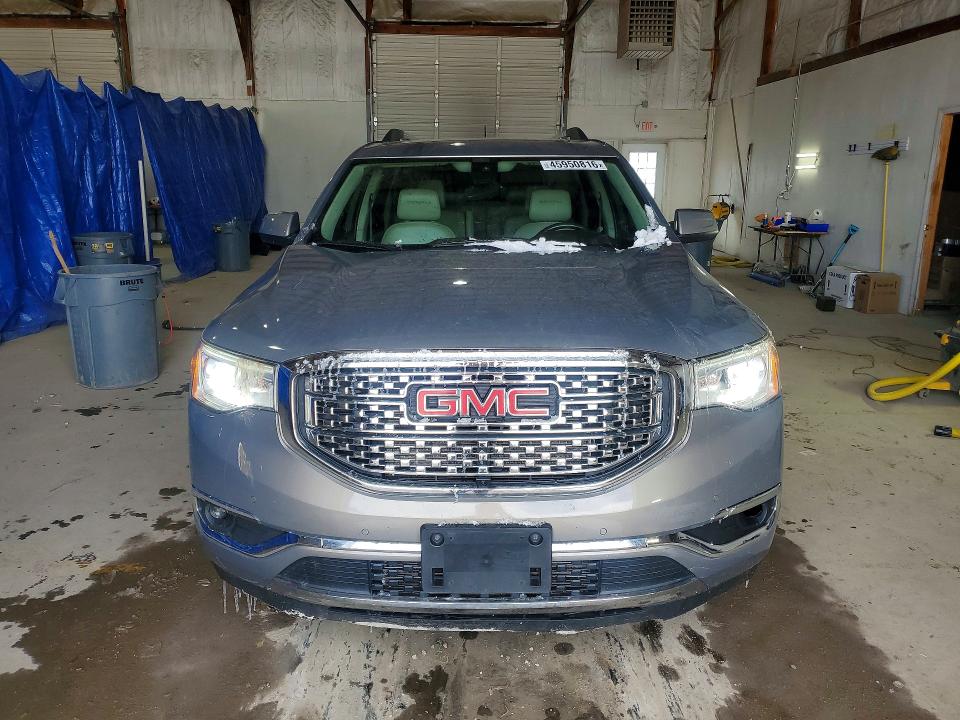 45950816 :رقم المزاد ، 1GKKNXLS7KZ169015 vin ، 2019 Gmc Acadia مزاد بيع