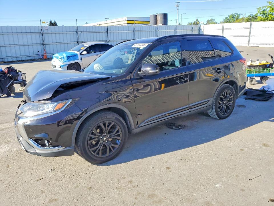Продаж на аукціоні авто 2019 Mitsubishi Outlander, vin: JA4AD3A34KZ035247, номер лоту: 47193346