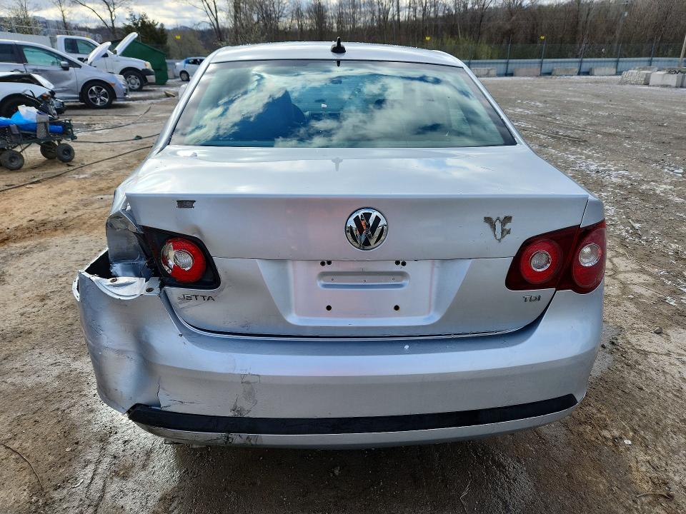 2009 Volkswagen Jetta მანქანა იყიდება აუქციონზე, vin: 3VWRL71K99M161106, აუქციონის ნომერი: 46330016