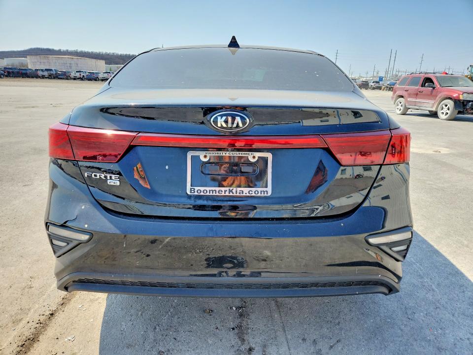 Продажа на аукционе авто 2021 Kia Forte, vin: 3KPF24AD1ME320177, номер лота: 47193776
