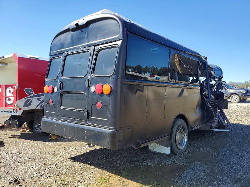 72678645 :رقم المزاد ، 1BAKACSH2KF351805 vin ، 2019 Aro School Bus / مزاد بيع