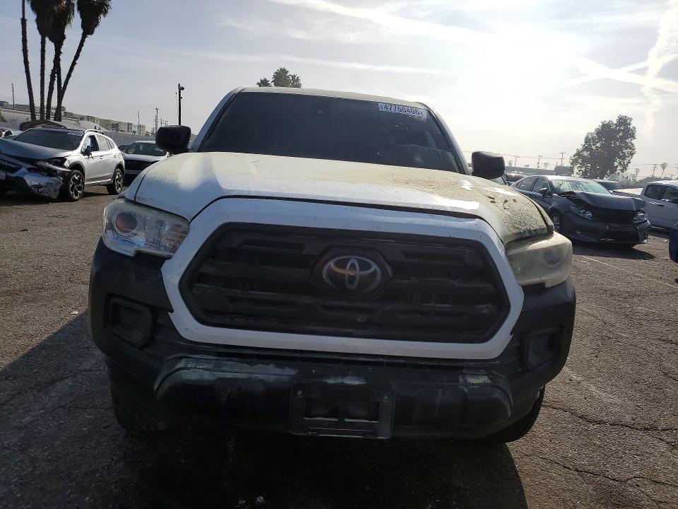 47760406 :رقم المزاد ، 5TFRX5GN1JX112123 vin ، 2018 Toyota Tacoma مزاد بيع