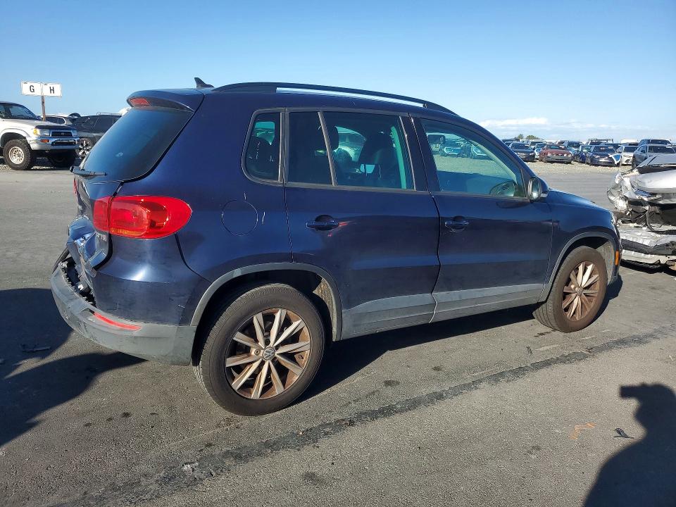 Продаж на аукціоні авто 2015 Volkswagen Tiguan, vin: WVGAV7AX1FW597476, номер лоту: 41607746