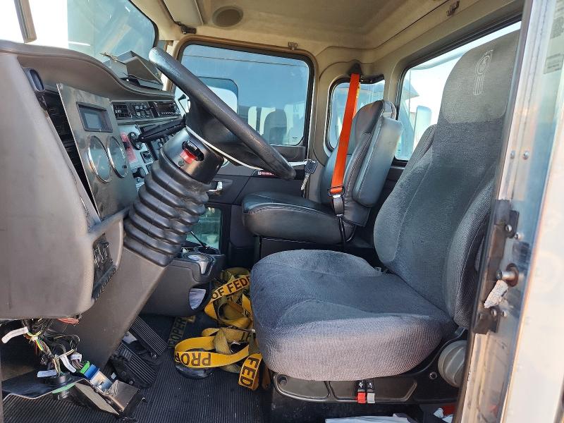 Продажа на аукционе авто 2015 Kenworth T330, vin: 2XKHAJ7X0FM462566, номер лота: 46208516