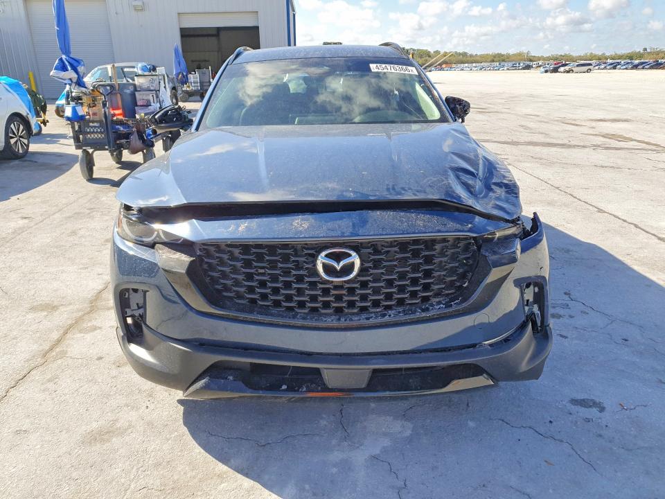 45476366 :رقم المزاد ، 7MMVAADWXSN107148 vin ، 2025 Mazda Cx-50 مزاد بيع