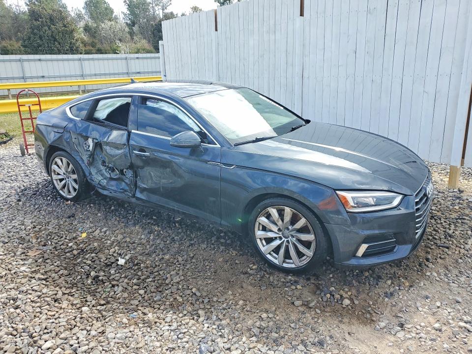 79461005 :رقم المزاد ، WAUBNCF54JA036068 vin ، 2018 Audi A5 مزاد بيع