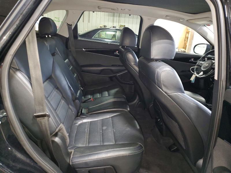 Продажа на аукционе авто 2018 Kia Sorento, vin: 5XYPKDA58JG413547, номер лота: 41787496