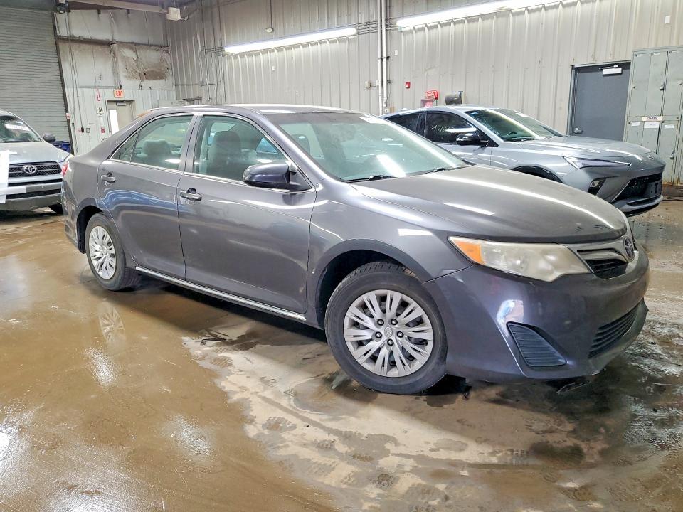 Aukcja sprzedaży 2014 Toyota Camry, vin: 4T4BF1FK3ER422397, numer aukcji: 46651316