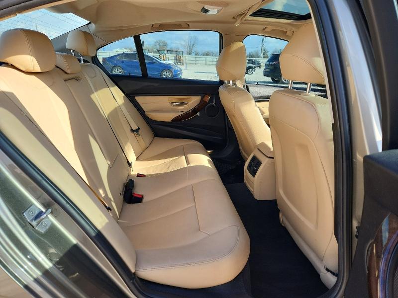 2017 Bmw 320 მანქანა იყიდება აუქციონზე, vin: WBA8E1G57HNU14917, აუქციონის ნომერი: 41618536