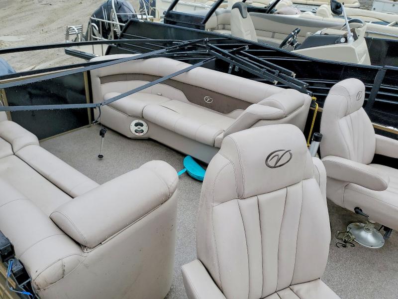 79026575 :رقم المزاد ، JBC81358B414 vin ، 2014 Other Boat مزاد بيع