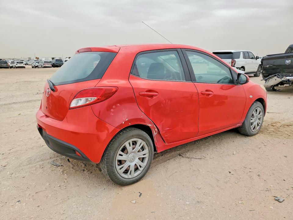 47648896 :رقم المزاد ، JM1DE1HY5B0105980 vin ، 2011 Mazda Mazda2 مزاد بيع