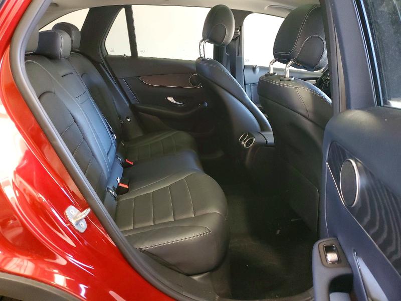 47542596 :رقم المزاد ، WDC0G4KB9JF329550 vin ، 2018 Mercedes-benz Glc مزاد بيع