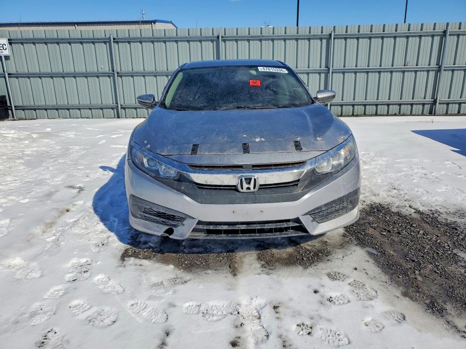 47015336 :رقم المزاد ، 2HGFC2F5XJH007228 vin ، 2018 Honda Civic مزاد بيع